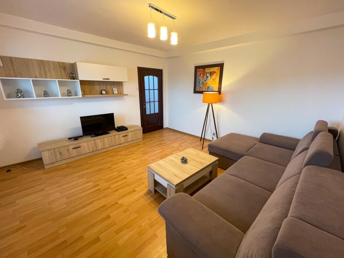 National Arena Mega Mall Elana Apartment Bukarest Kültér fotó