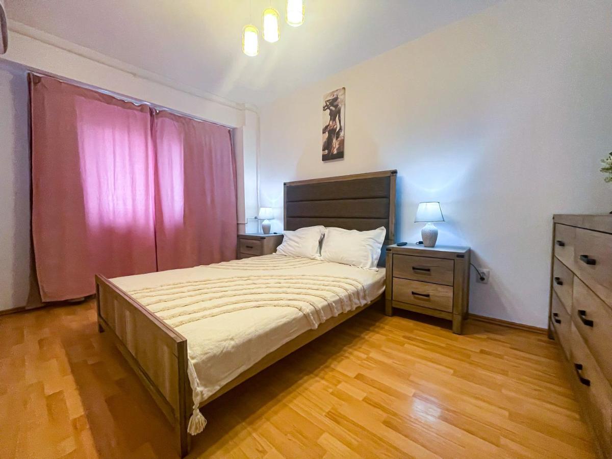 National Arena Mega Mall Elana Apartment Bukarest Kültér fotó